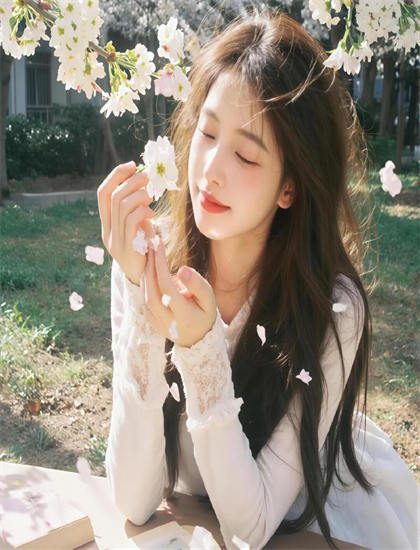 技术解析：惊悚片《新春大吉之喜迎财神》的化妆特效 技术难题的创造性解决 树立行业技术的新标杆