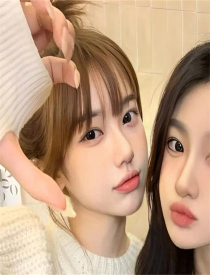 影院同步：《段友出征》象征隐喻解析：符号意义与深层寓意探讨